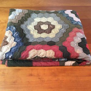 Handsewn  Quilt from 1880 - Grandmother's Flower Garden / Hexagon Pattern